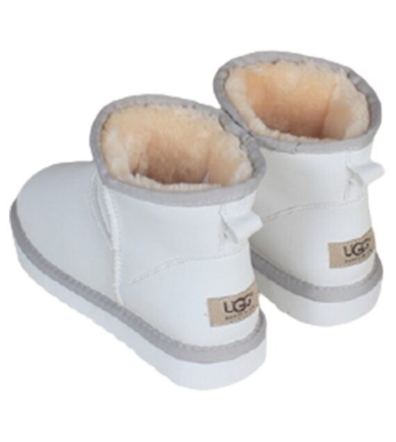 ⁦מגפי האגג דגם זוהר (ילדים ומבוגרים) UGG 5854 MINI SHINE⁩ – תמונה ⁦21⁩