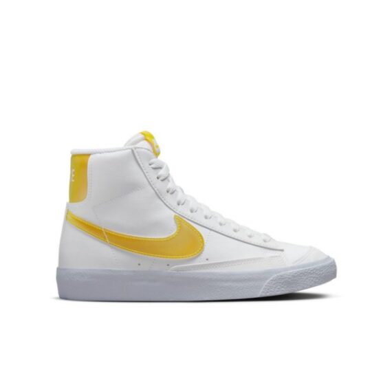 נייק בלייזר גבוהות- NIKE BLAZER MID '77 WHITE YELLOW