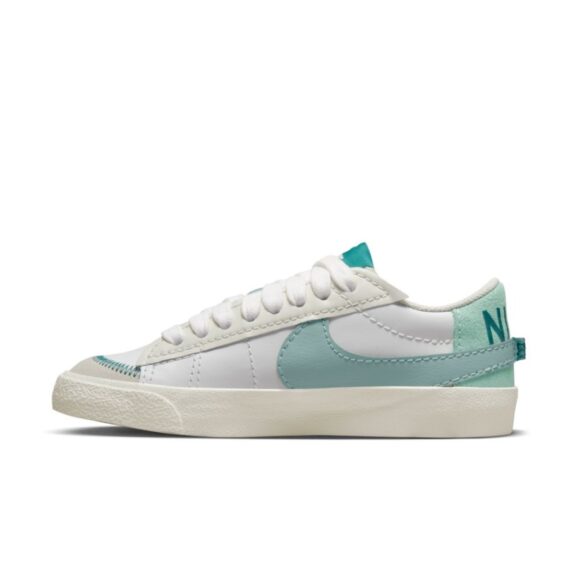 ⁦נייק בלייזר-NIKE BLAZER LOW '77 VINTAGE WHITE GREEN⁩ – תמונה ⁦5⁩