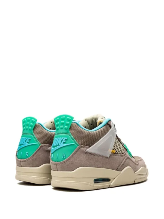 ⁦NIKE x Union Air Jordan 4 Retro SP "30th Anniversary - Taupe Haze" sneakers⁩ – תמונה ⁦3⁩