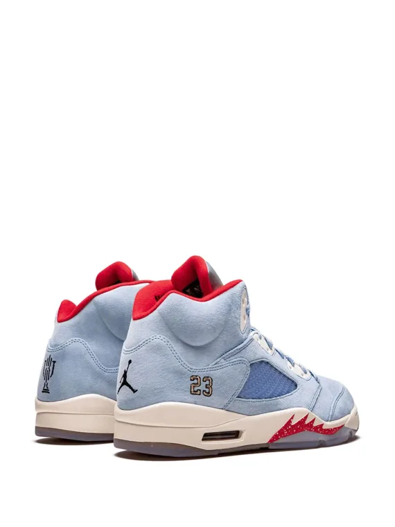 ⁦NIKE Air Jordan 5 Retro "Trophy Room" sneakers⁩ – תמונה ⁦3⁩