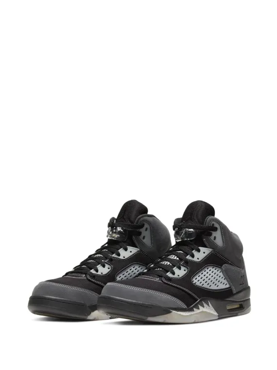 ⁦NIKE Air Jordan 5 Retro "Anthracite" sneakers⁩ – תמונה ⁦2⁩