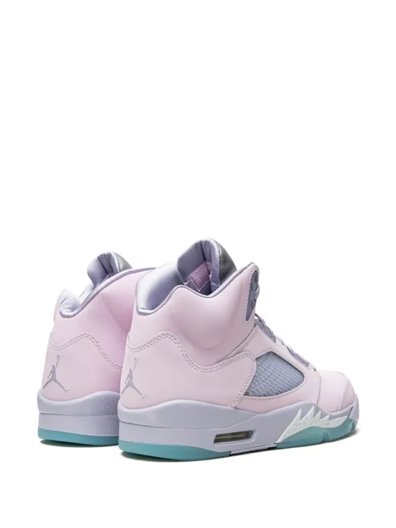 ⁦NIKE Air Jordan 5 Retro “Regal Pink” sneakers⁩ – תמונה ⁦3⁩