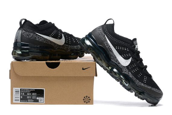 ⁦Nike Air VaporMax 2023 Flyknit BLACK⁩ – תמונה ⁦3⁩