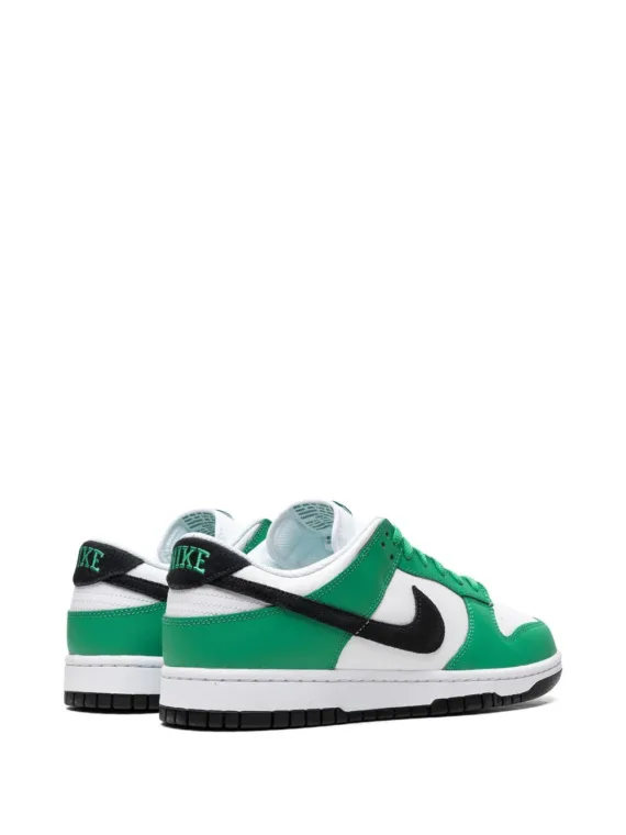 ⁦NIKE Dunk Low "Celtics" sneakers⁩ – תמונה ⁦3⁩