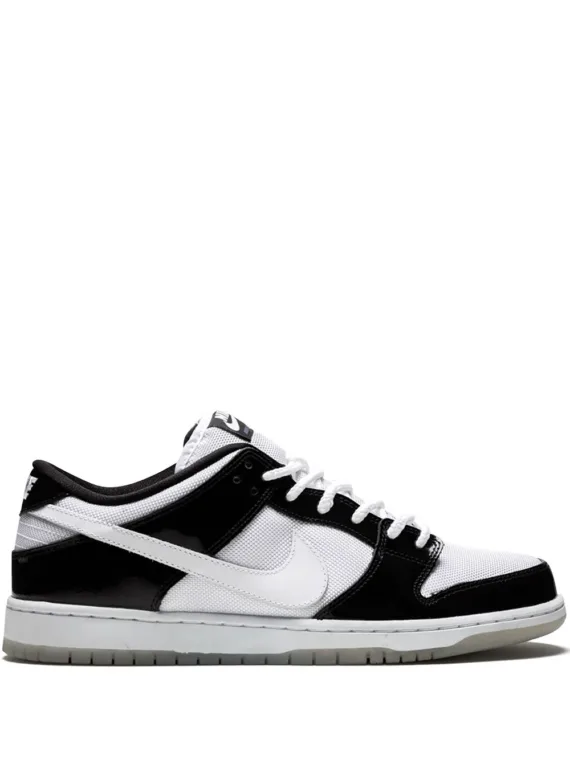 NIKE Dunk Low Pro SB sneakers