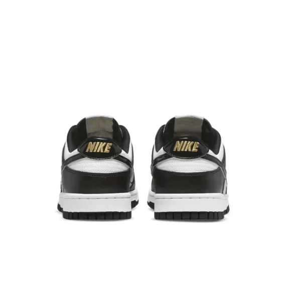 ⁦NIKE DUNK LOW SE WORLD CHAMPS BLACK WHITE⁩ – תמונה ⁦4⁩