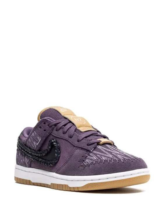 ⁦NIKE Dunk Low N7 "Dark Raisin" sneakers⁩ – תמונה ⁦2⁩