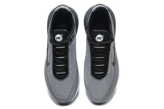 ⁦NIKE Air Max Pulse "Cobblestone" sneakers Black⁩ – תמונה ⁦2⁩