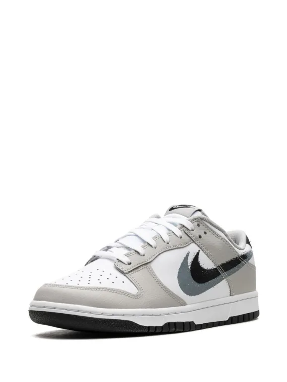 ⁦NIKE Dunk Low "Stencil Swoosh" sneakers⁩ – תמונה ⁦2⁩