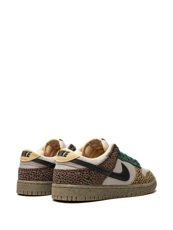 ⁦NIKE Dunk Low "Safari Golden Moss" sneakers⁩ – תמונה ⁦3⁩