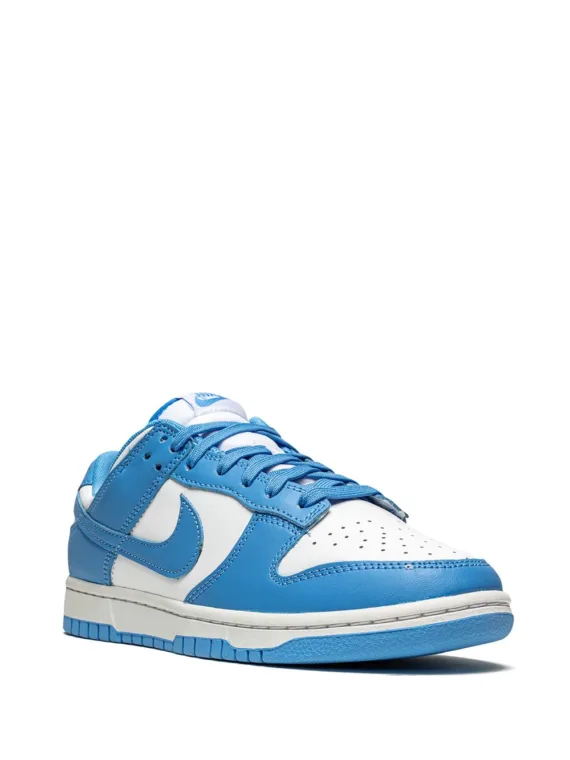 ⁦NIKE Dunk Low "University Blue" sneakers⁩ – תמונה ⁦2⁩