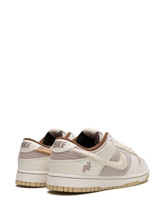 ⁦NIKE Dunk Low Retro PRM sneakers⁩ – תמונה ⁦3⁩