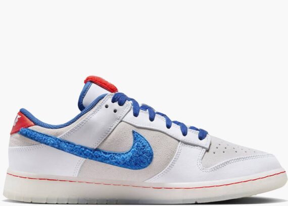 ⁦NIKE Dunk Low Retro PRM Year of the Rabbit White Crimson Varsity Royal⁩ – תמונה ⁦2⁩