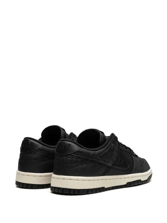 ⁦NIKE Dunk Low Retro PRM "Black Canvas" sneakers⁩ – תמונה ⁦3⁩