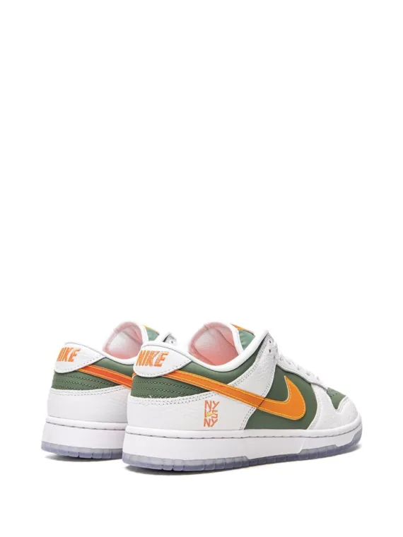 ⁦NIKE Dunk Low "NY vs NY" sneakers⁩ – תמונה ⁦3⁩