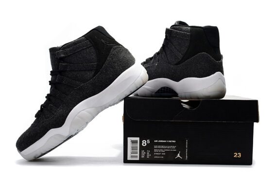 ⁦NIKE AIR JORDAN 11 HEIRESS “BLACK STINGRAY”⁩ – תמונה ⁦4⁩