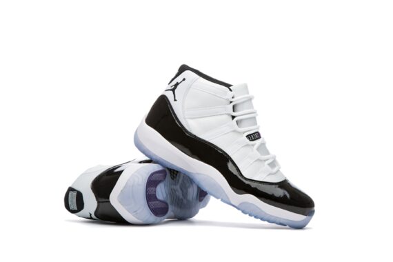 ⁦NIKE Air Jordan 11 Retro Concord (gs) White/black-concord⁩ – תמונה ⁦3⁩