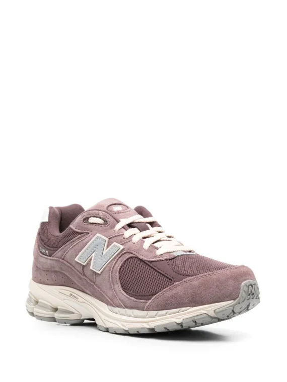 ⁦ניו באלאנס - New Balance 2002 R Black Fig sneakers⁩ – תמונה ⁦2⁩