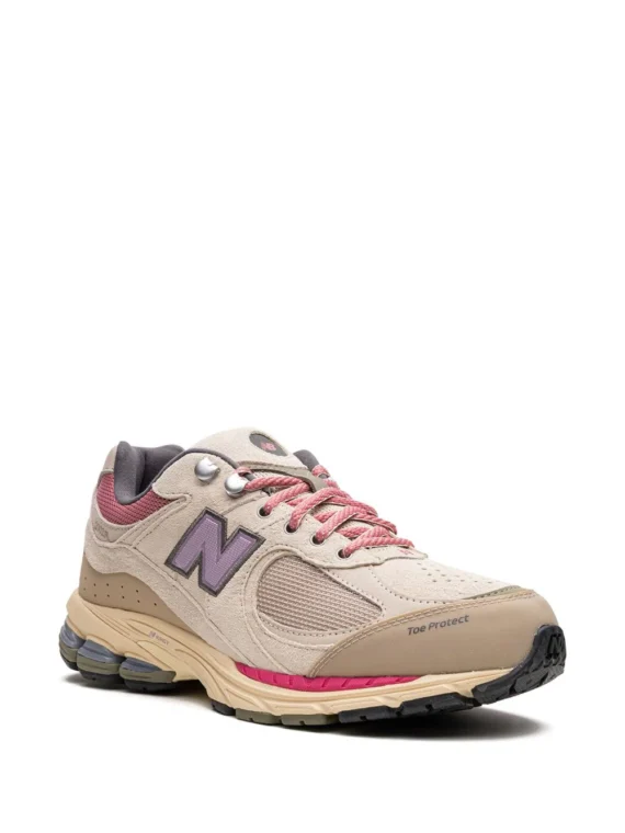 ⁦ניו באלאנס - New Balance 2002 R Hiking Pack - Beige sneakers⁩ – תמונה ⁦2⁩