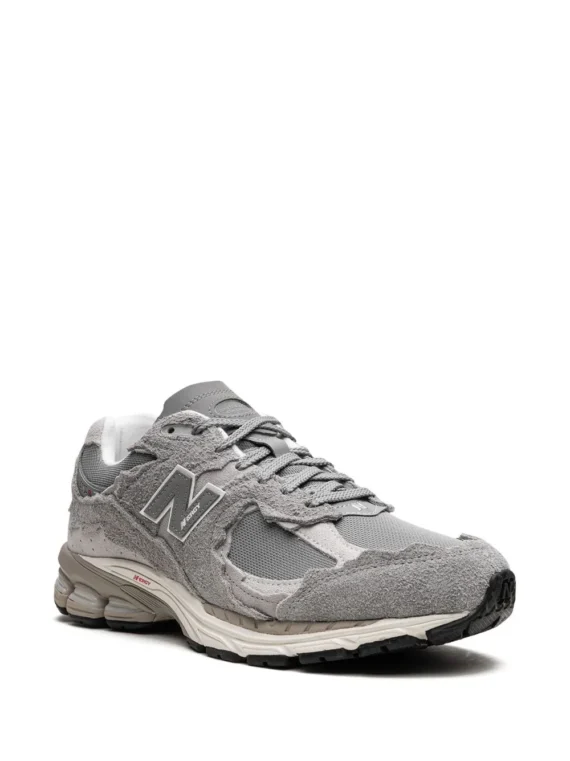 ⁦ניו באלאנס - New Balance 2002 R Grey sneakers⁩ – תמונה ⁦2⁩