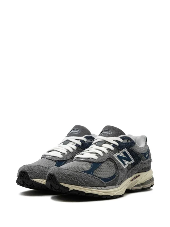 ⁦ניו באלאנס - New Balance 2002 R Navy sneakers⁩ – תמונה ⁦5⁩