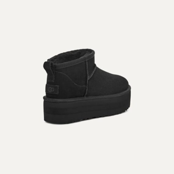 ⁦Women's Classic Ultra Mini Platform Boot⁩ – תמונה ⁦12⁩