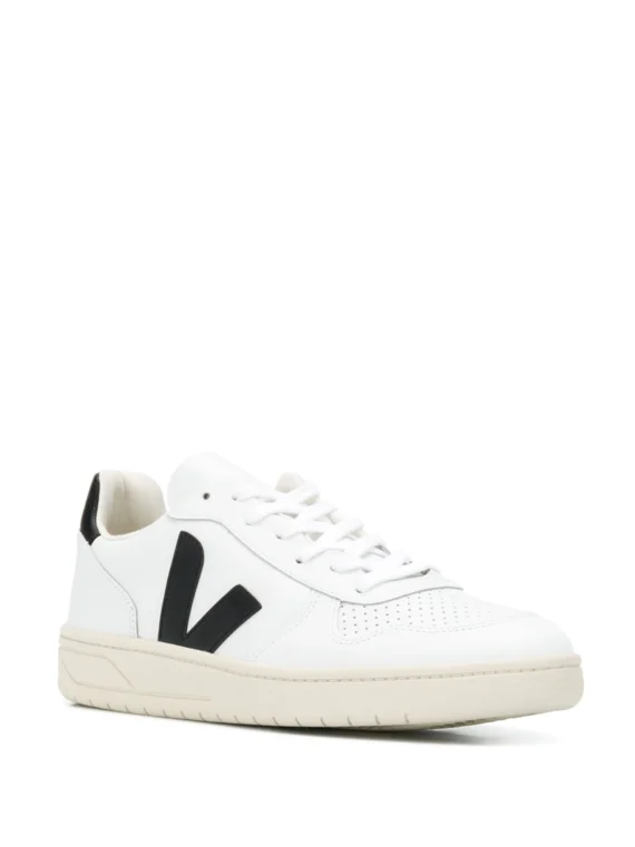 ⁦נעלי וג'ה - VEJA SHOES Black White⁩ – תמונה ⁦2⁩