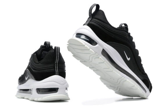 ⁦נעלי נייק- NIKE AIR MAX 97 Futura Black⁩ – תמונה ⁦2⁩