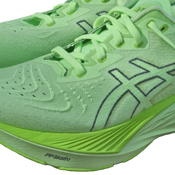 ⁦נעלי אסיקס - ASICS Novablast 4 green lemon⁩ – תמונה ⁦3⁩