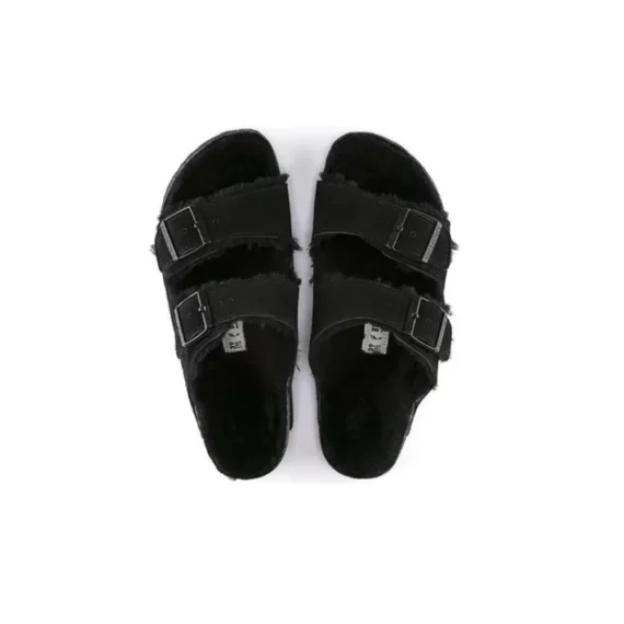 ⁦כפכפי בירקנשטוק | Birkenstock Arizona fur All Black⁩ – תמונה ⁦3⁩