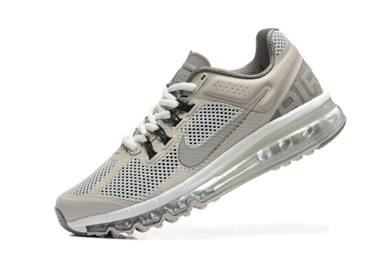 ⁦נעלי נייק - NIKE AIR MAX 2013 Silver⁩ – תמונה ⁦2⁩