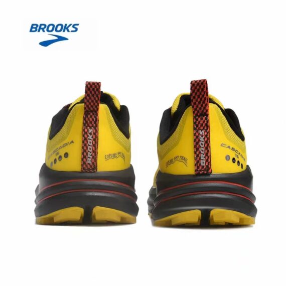 ⁦נעלי ברוקס BROOKS Yellow⁩ – תמונה ⁦5⁩